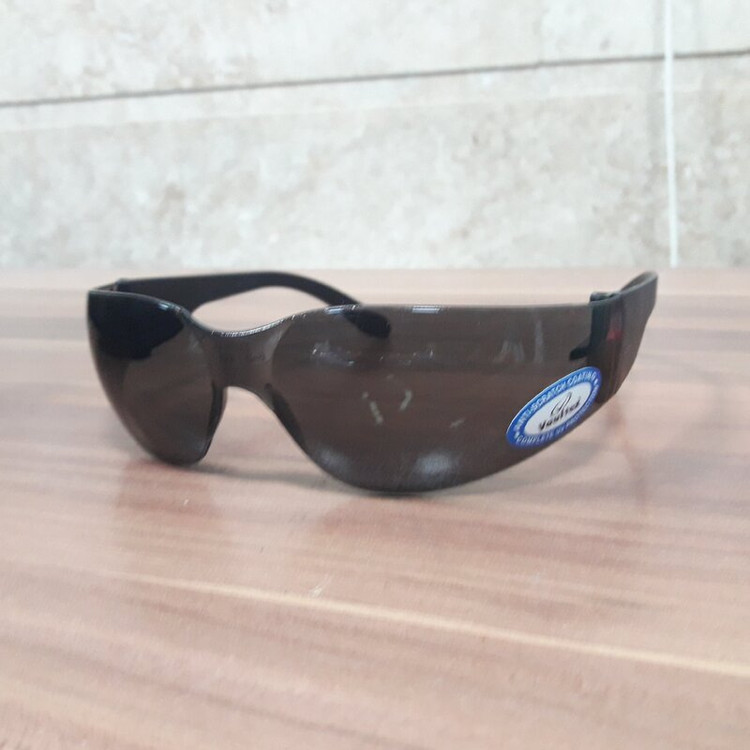 عینک ایمنی دودی uv400